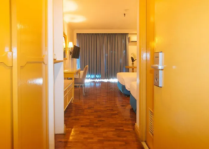 Hotel The Aloha 3*