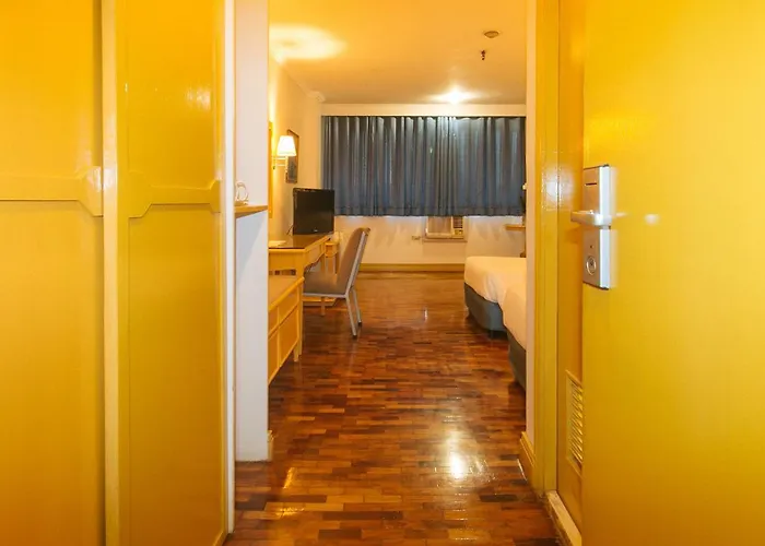 Hotel The Aloha Manille