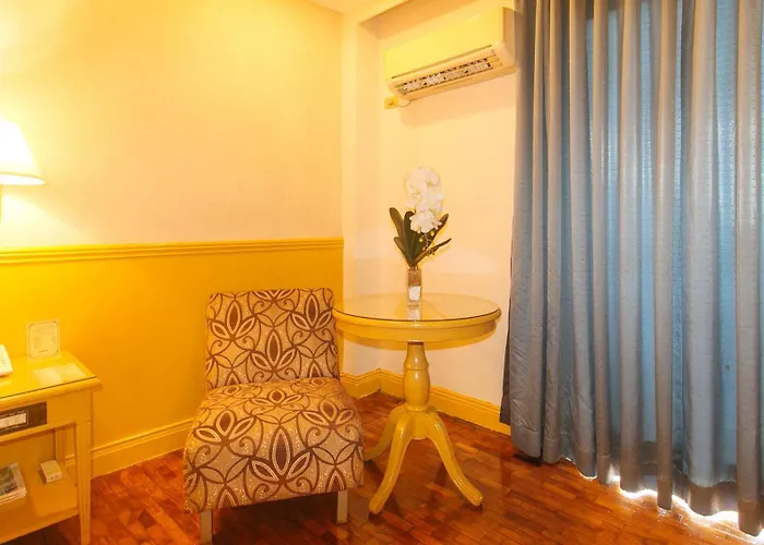Hotel The Aloha Manille