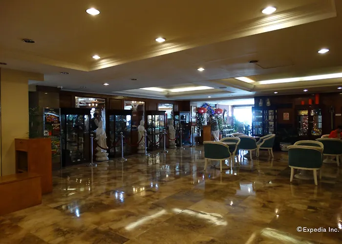 Hotel The Aloha Manila